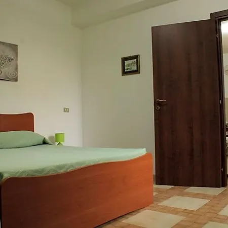 فندق مبيت وإفطار La Petite Maison