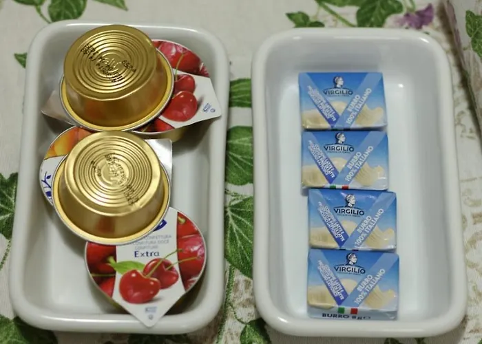 La Petite Maison לינה וארוחת בוקר 3*